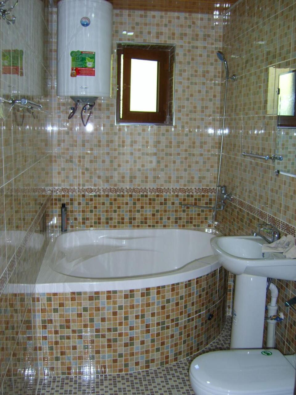 Hayat Guesthouse Nuratau Mountain Yukary-Ukhum Dış mekan fotoğraf