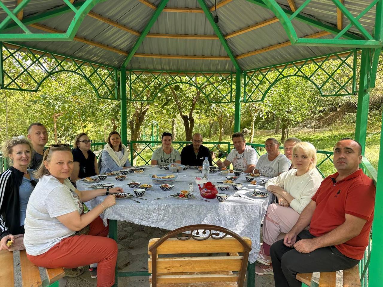 Hayat Guesthouse Nuratau Mountain Yukary-Ukhum Dış mekan fotoğraf
