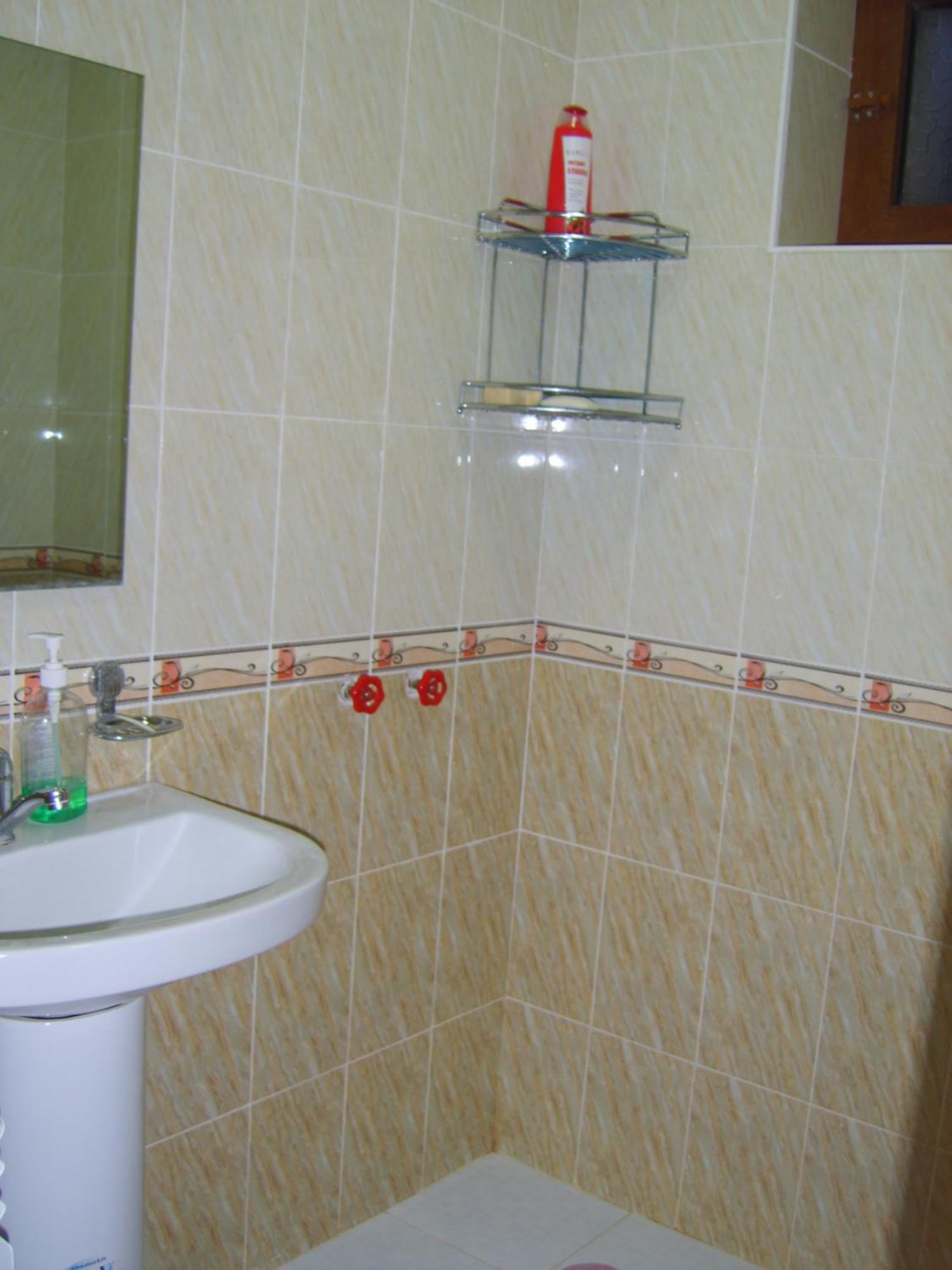 Hayat Guesthouse Nuratau Mountain Yukary-Ukhum Dış mekan fotoğraf